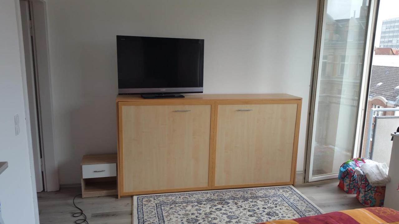 Hannover-Linden, Falkenstr.1 Ap. 1 Luaran gambar